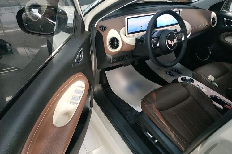 Used Wuling Bingo 2023 333 km Lingxi Connected+ Version
