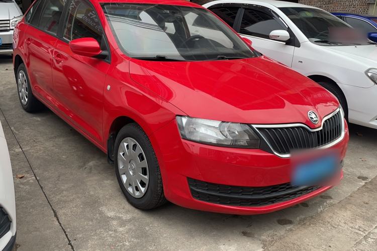 Used Skoda Rapid Spaceback 2014 1.6L Automatic Enjoyment Edition
