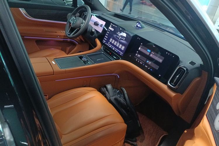 Used Hima AITO M9 2024 Range-Extended Ultra Version 42 kWh 6-Seater Model
