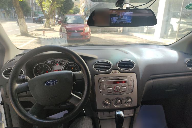 Used Ford Focus 2013 Hatchback Classic 1.8L Automatic Base Model
