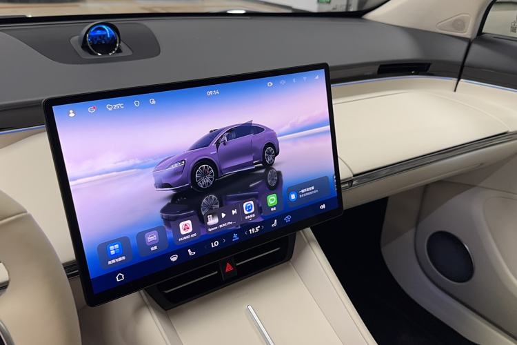 Used Hima Luxeed R7 2024 All-Electric 736 km Ultra
