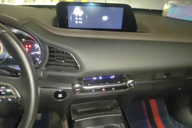 Used Mazda CX-30 2021 2.0L Automatic Joyful Edition
