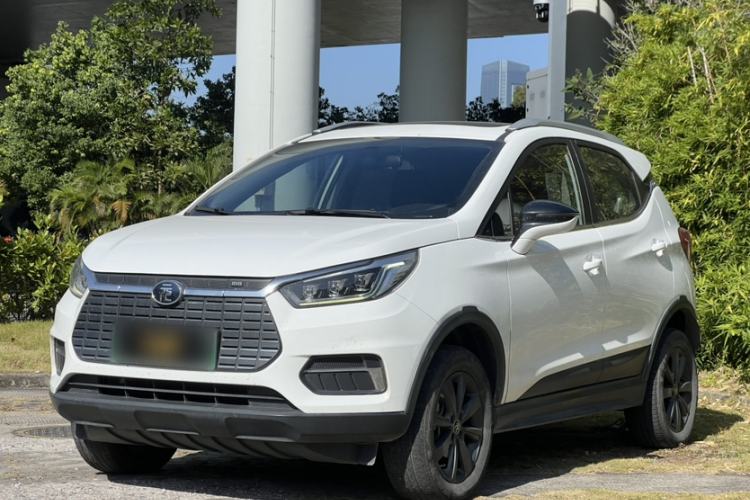 Used BYD Yuan New Energy 2019 EV360 Smart Connect Enjoyment Model
