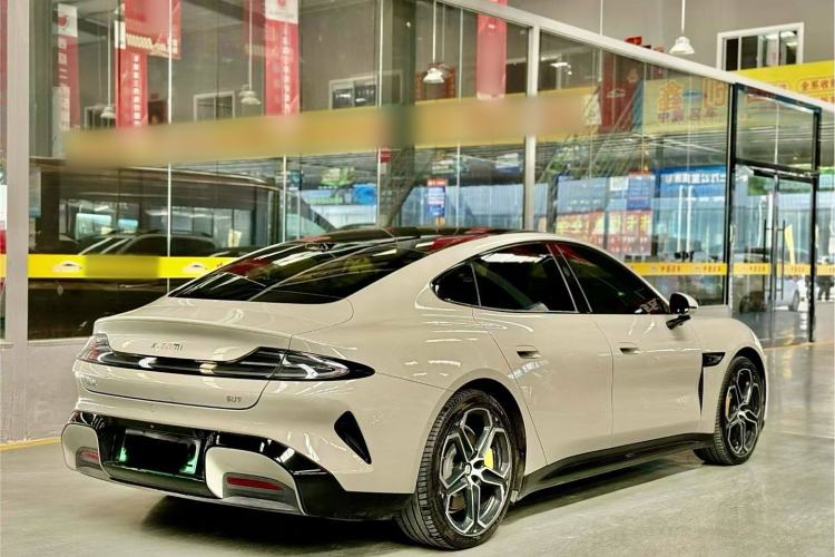 Used  SU7 2024 Rear-Drive Ultra-Long Range Advanced Pro-Level Intelligent Driving Version
