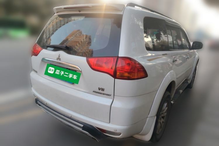 Used Mitsubishi Pajero Sport 2013 3.0L Automatic 4x4 Executive Edition
