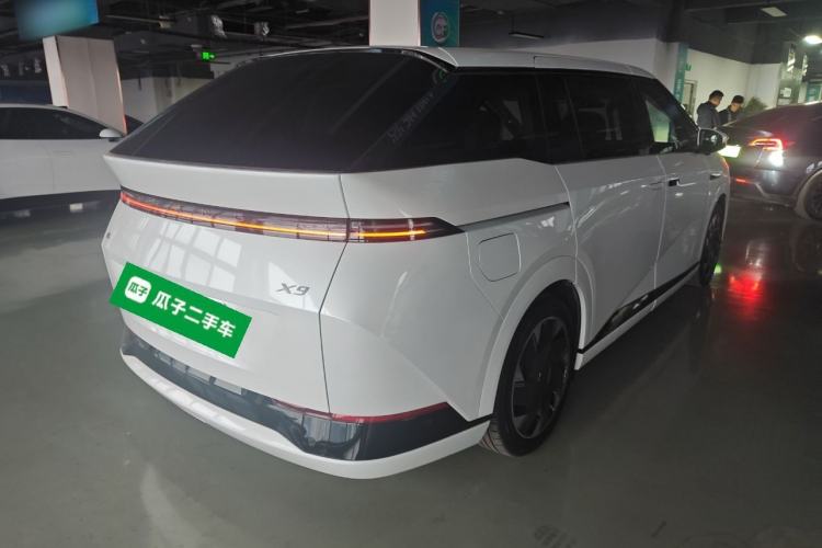 Used XPeng X9 2024 610 Long-Range Max
