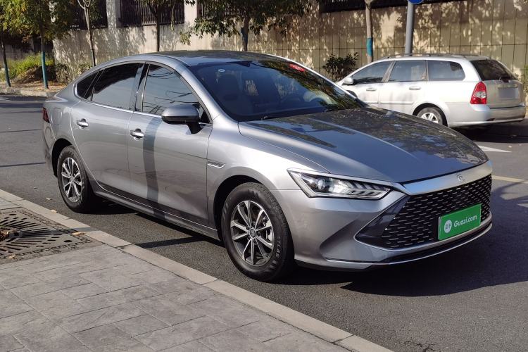 Used BYD Qin PLUS 2023 Champion Edition DM-i 55KM Leading Model
