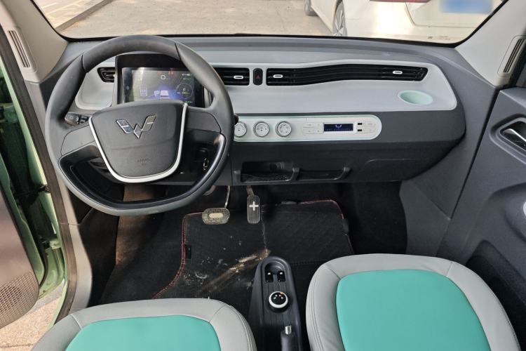 Used Wuling Hongguang MINIEV 2022 Macaron Premium Model – Lithium Iron Phosphate
