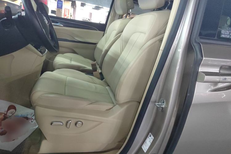 Used Buick GL8 2023 ES Lu Zun Deluxe Model