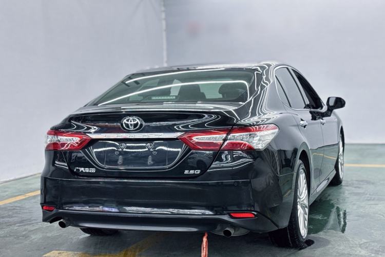 Used Toyota Camry 2021 2.0G Luxury Edition