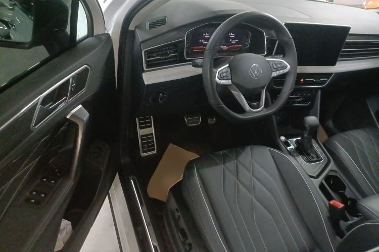 Used Volkswagen Tiguan L 2024 330TSI Automatic Two-Wheel Drive R-Line Enhanced Edition