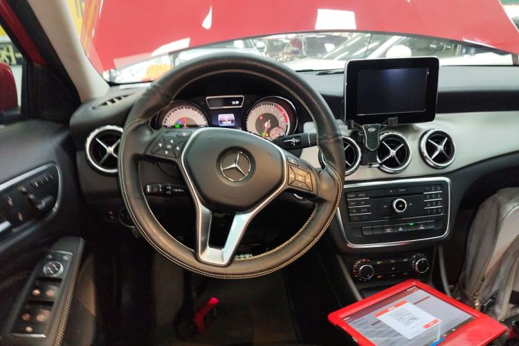 Used Mercedes-Benz GLA 2016 GLA 200 Fashion Model