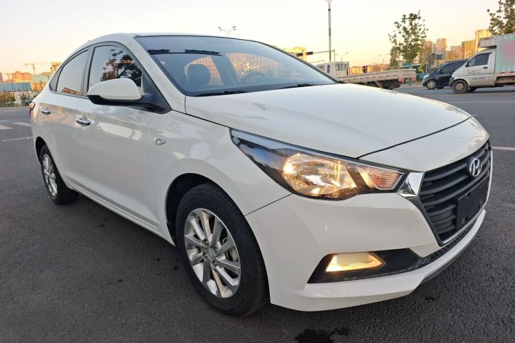 Used Hyundai Verna 2016 1.4L Automatic Cool Edition GLS