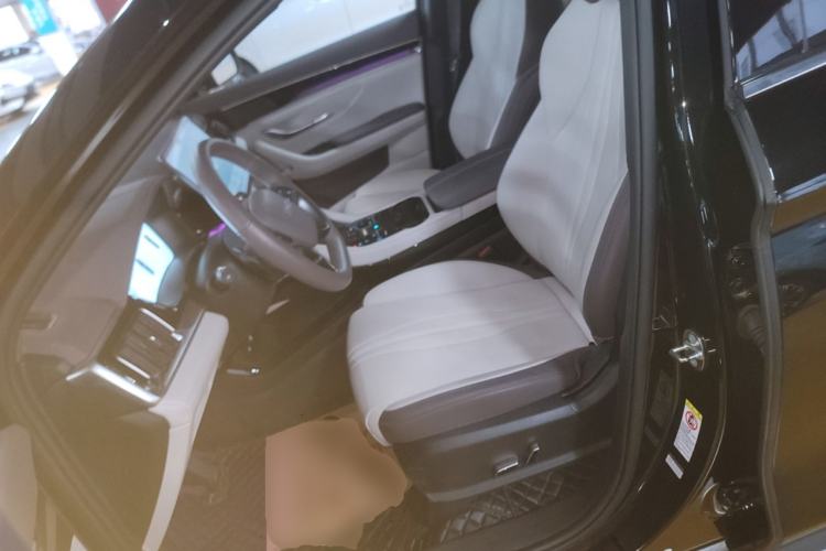 Used BYD Song PLUS New Energy 2025 EV Intelligent Driving Version 520km Premium Model
