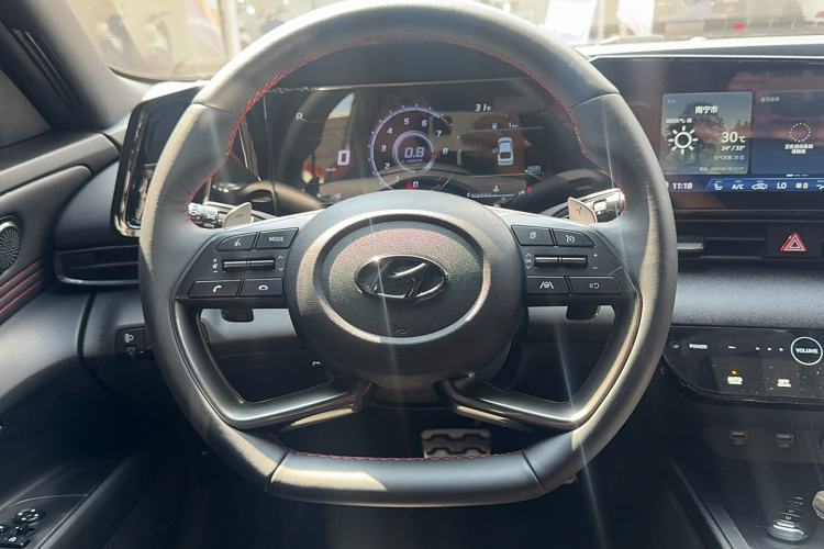 Used Hyundai Elantra 2022 240TGDi DCT LUX Prestige Edition