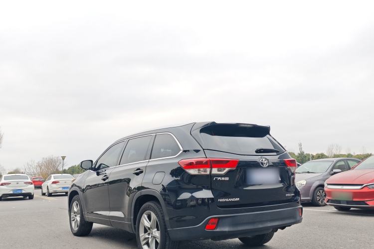 Used Toyota Highlander 2018 2.0T Four-Wheel Drive Luxury Version 7 Seats China VI Standard
