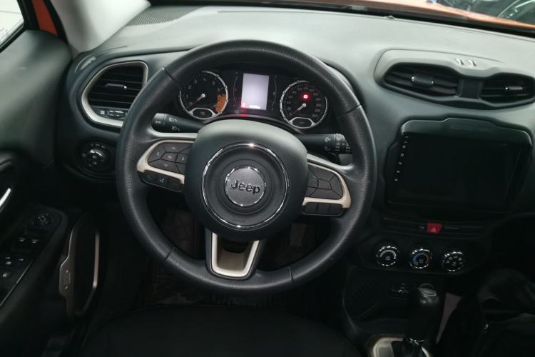 Used  Renegade 2017 180T Automatic High-Energy Version
