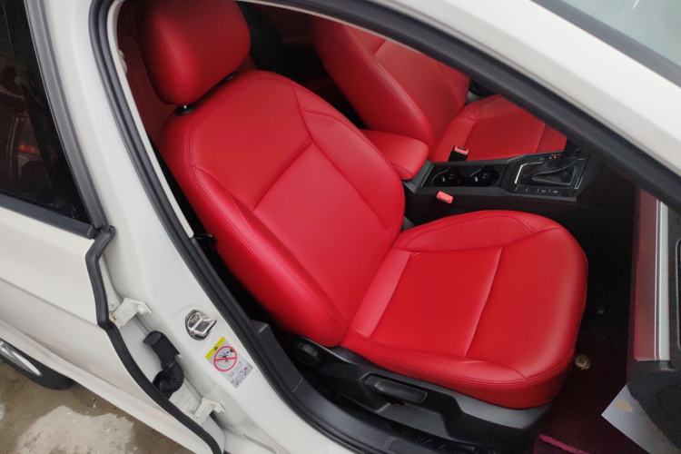 Used Volkswagen Lamando 2018 230TSI DSG Fashion Edition
