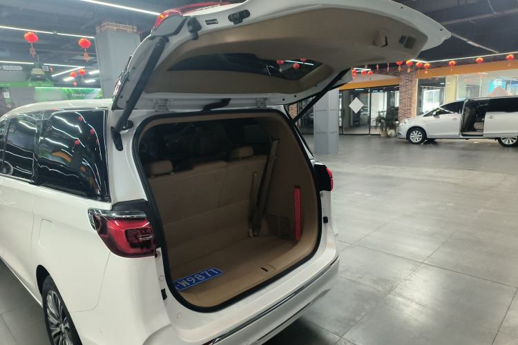 Used Buick GL8 2021 ES Landtrek 653T Luxury Model