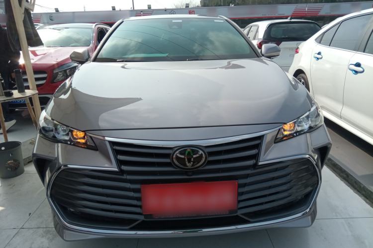 Used Toyota Avalon 2019 2.0L XLE Premium Edition China VI
