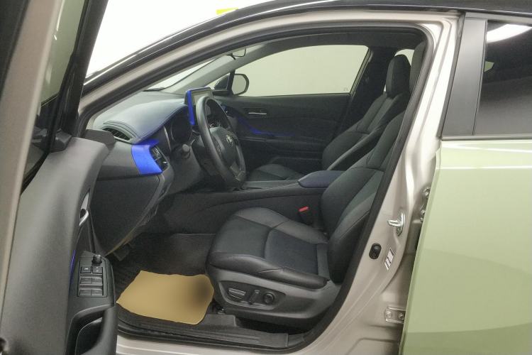 Used Toyota C-HR 2022 2.0L Leading Edition
