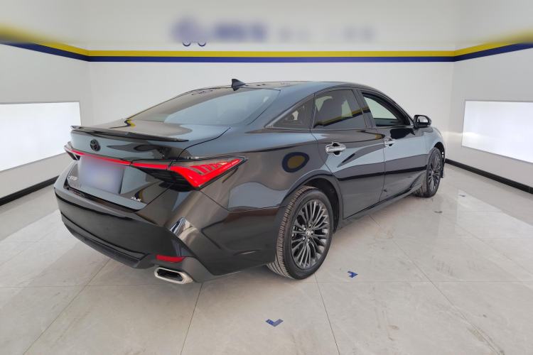 Used Toyota Avalon 2022 2.0L XLE Premium Edition
