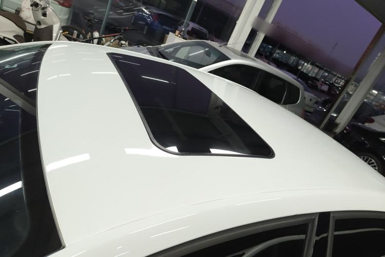 Used Volkswagen Bora 2016 1.6L manual Comfort trim level
