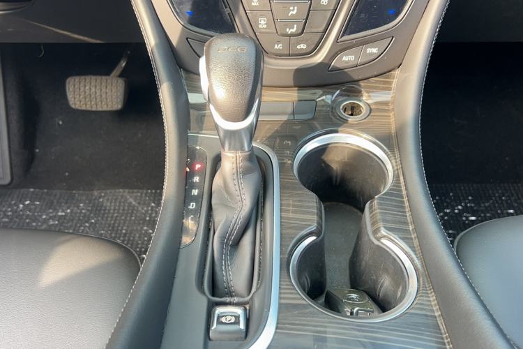 Used Buick Envision 2020 20T Two-Wheel Drive Leading Version
