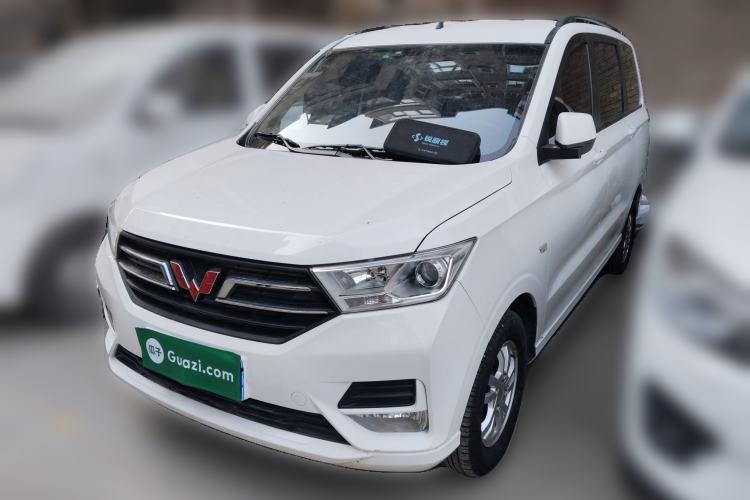 Used Wuling Hongguang 2019 1.5L S Comfort Edition China VI LAR