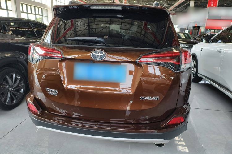 Used Toyota RAV4 2016 2.0L CVT Two-Wheel Drive Smart Edition China V Standard

