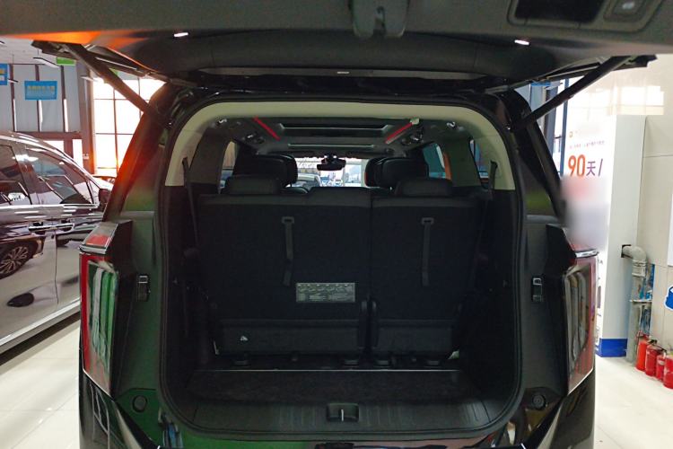 Used GAC Trumpchi M8 2024 Master Series Super Hybrid Edition