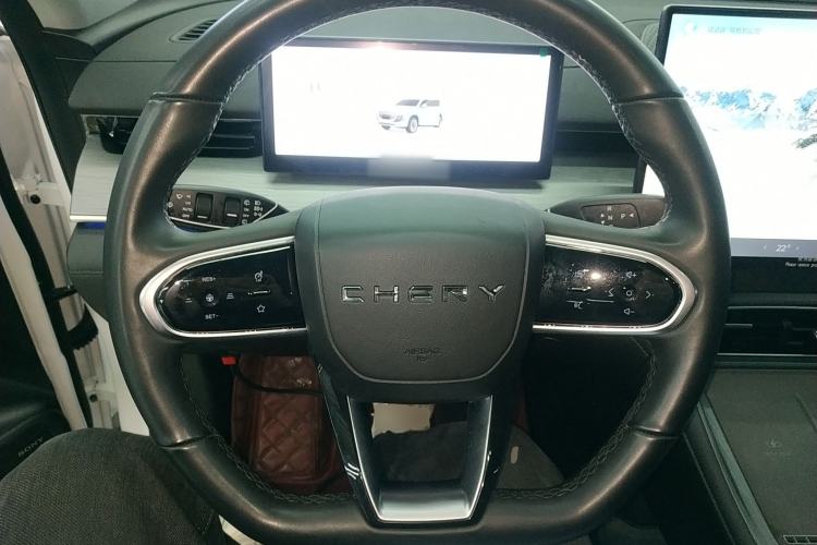 Used Chery Tiggo 8 PLUS 2025 290TGDI DCT Luxury 7-Seater
