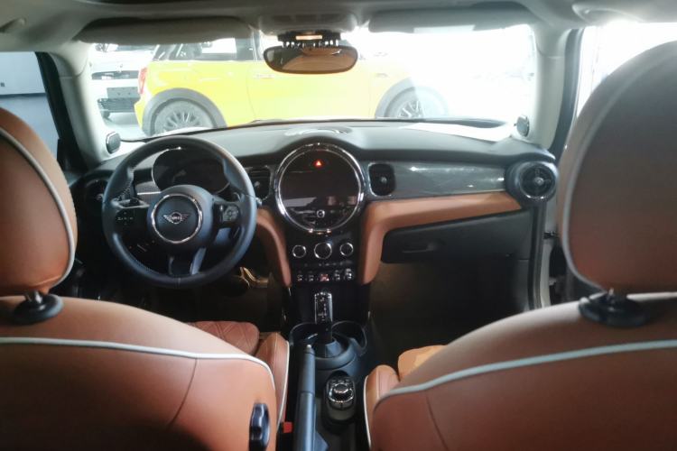 Used  MINI 2022 2.0T COOPER S Classic Edition
