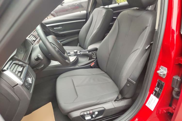 Used BMW 3 Series 2016 316Li Fashion Model