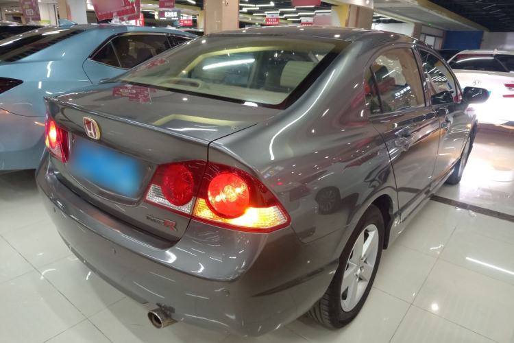 Used CIIMO CIIMO 2012 1.8L Automatic
