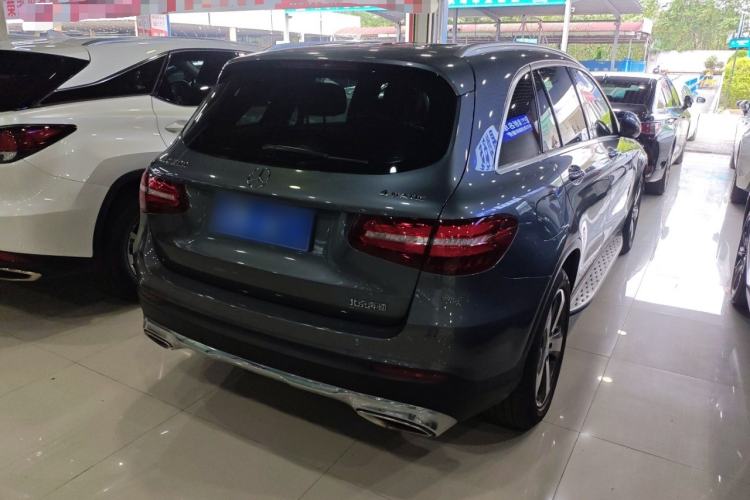 Used Mercedes-Benz GLC 2016 GLC 300 4MATIC Dynamic Model
