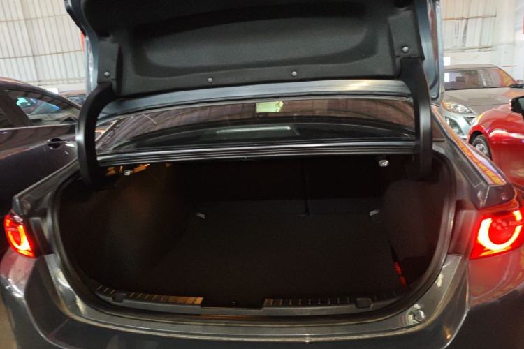 Used Mazda Mazda 3 Axela 2023 2.0L Automatic ZhiZhen Edition