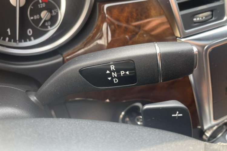 Used Mercedes-Benz M-Class 2014 ML 400 4MATIC Luxury Model