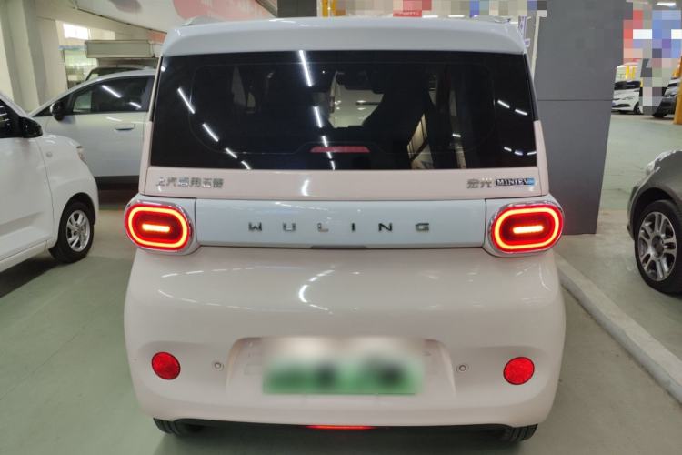 Used Wuling Hongguang MINIEV 2024 3rd Generation 215km Advanced Version
