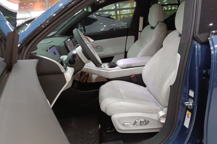 Used XPeng G9 2025 625 Long-Range Max
