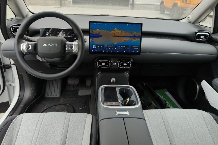 Used AION UT 2025 330 Starlight Edition