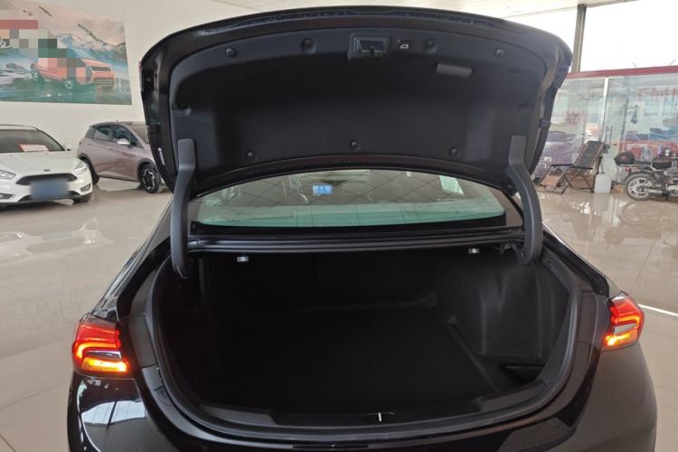 Used Buick LaCrosse 2022 552T Luxury Version