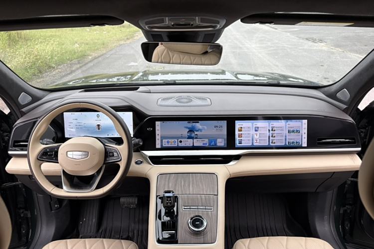 Used Geely Auto Monjaro L 2025 Dongfang Yao 2.0TD Automatic All-Wheel-Drive Wangyue Edition
