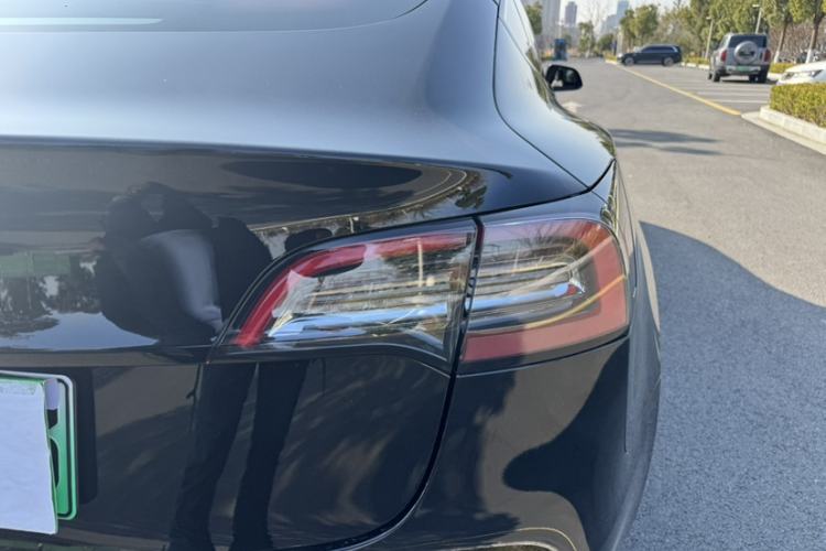 Used Tesla Model 3 2022 Rear-Wheel-Drive Version
