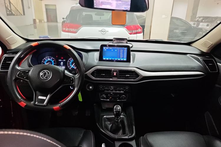 Used Dongfeng Fengon S560 2018 1.8L Manual Comfort 7-Seater
