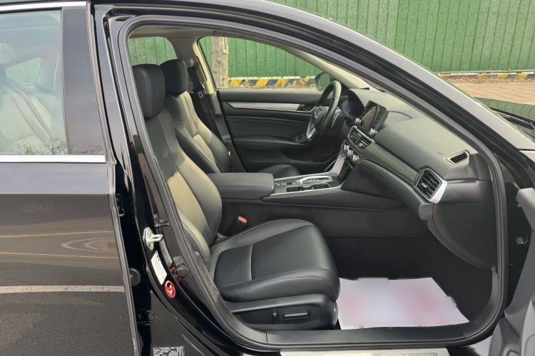 Used Honda Accord 2018 Rui Hybrid 2.0L Rui Ling Edition China VI
