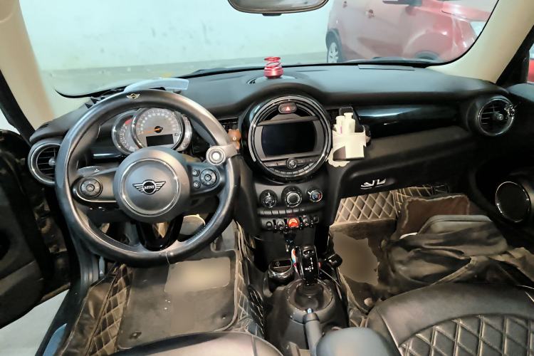 Used  MINI 2018 1.5T ONE PLUS