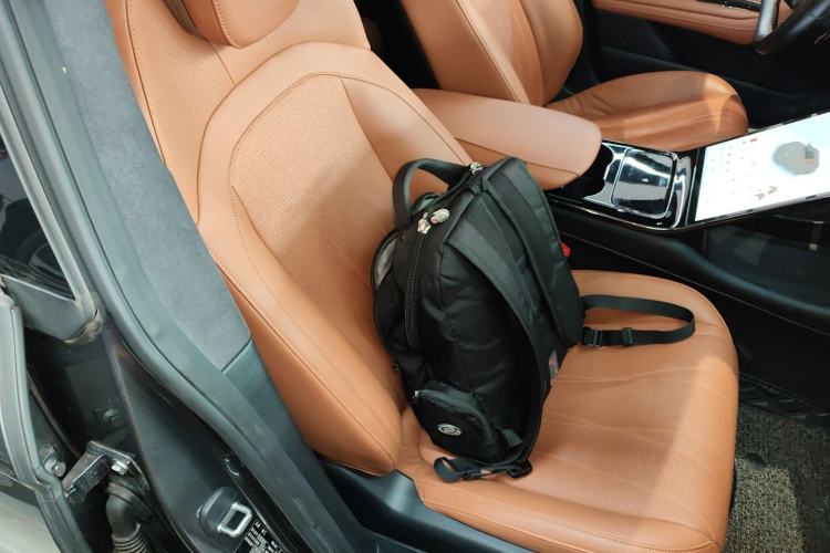 Used  L7 2022 Dynamic Model
