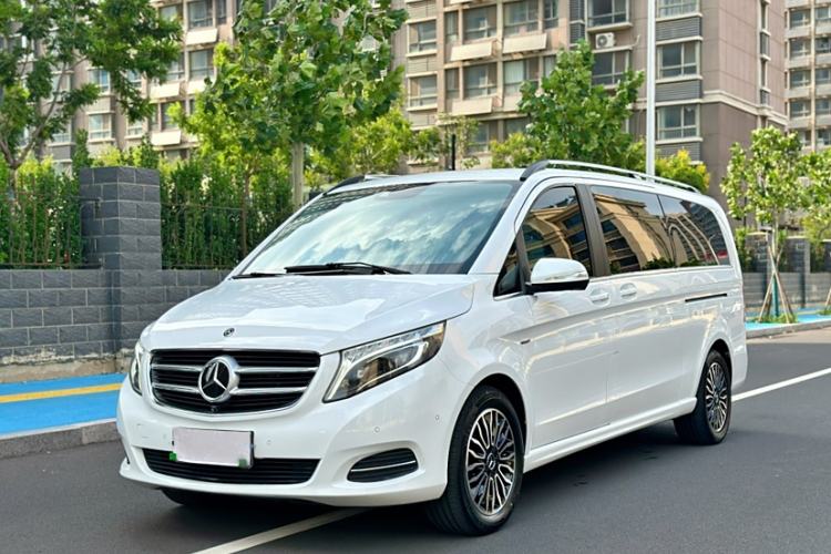 Used Mercedes-Benz V-Class 2017 V 260 L Prestige Extended Edition
