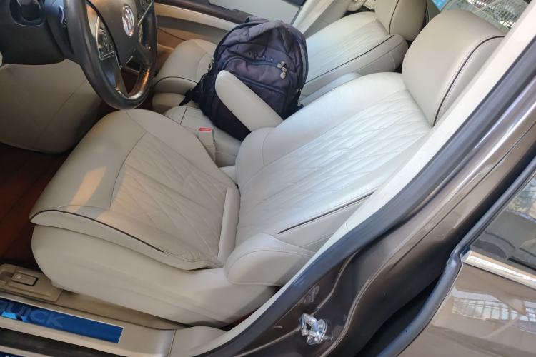 Used Buick GL8 2021 Land Cruiser Executive Class 652T Luxury Model
